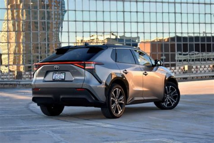 2023 Toyota bZ4X review: exceeding low expectations