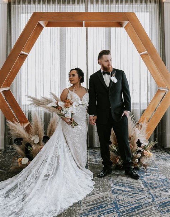 Are Ashley Freeman And Mike Grinnan Married? Details On Their Wedding &amp; Attacker Story