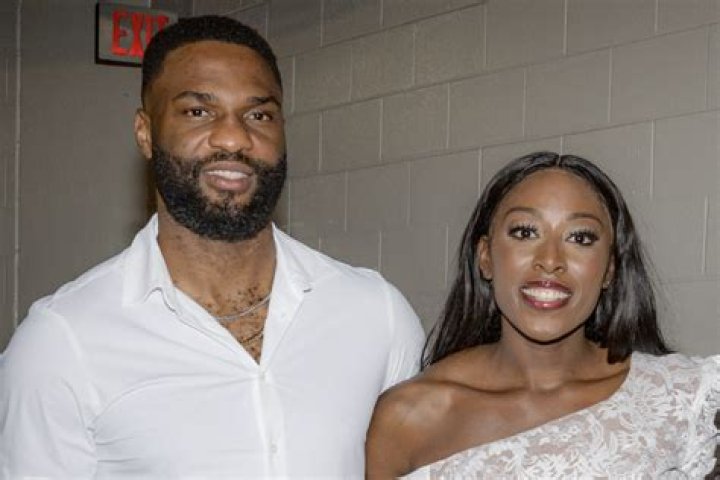 ESPN: Chiney Ogwumike Husband, Is She In A Relationship With Hayes Johnson? 