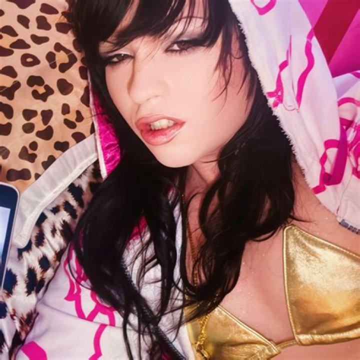 Is Ayesha Erotica Trans? Real Name, Age &amp; Net Worth [ Update 2022 ]