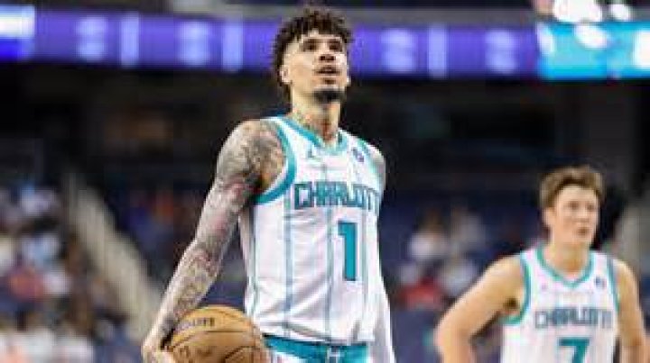 Is LaMelo Ball Gay? Sexuality Rumors and Children Revealed