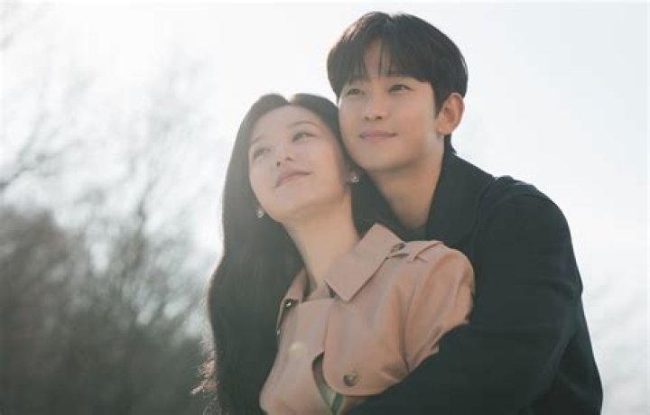 Kim Soo Hyun And Kim Ji Won Dating Rumors: What's The Truth?
