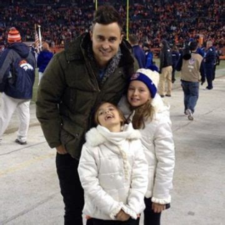 Meet Ava King and Elise King – Photos Of Joe King’s Children With His Ex-Wife
