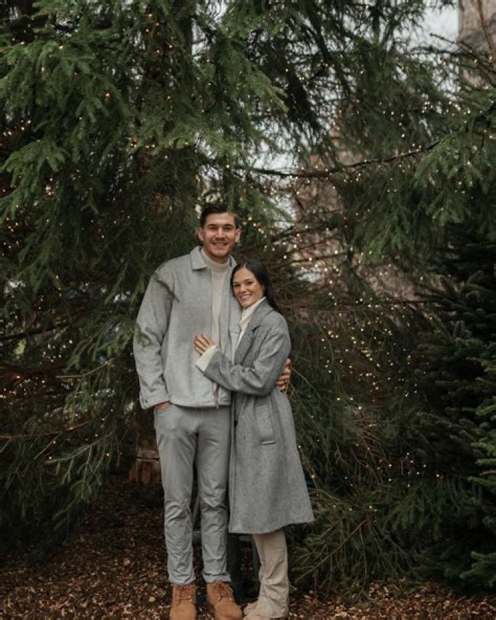 Tennessee: John Fulkerson Girlfriend – Parents Salary – Everything To Know About