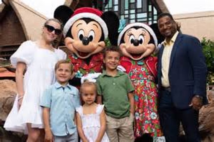 Where Is Alfonso Soriano Now? Wife Carmen Isis Eusebio And Family – Net Worth