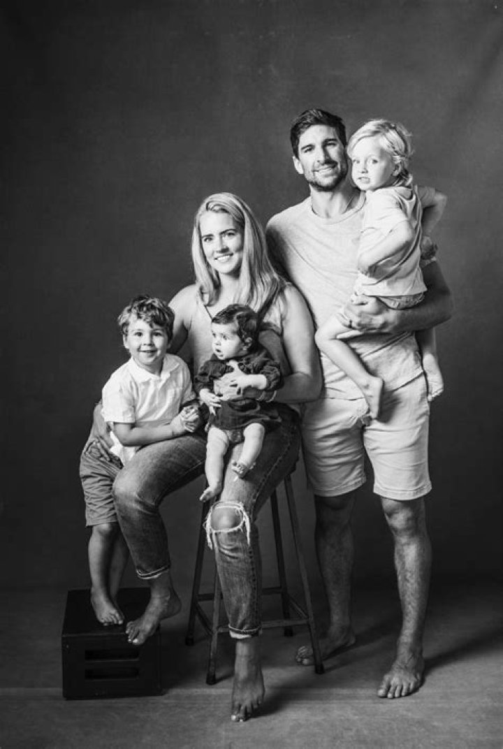 Who Is Brad Tavares Wife? Children &amp; Family Of The MMA Fighter