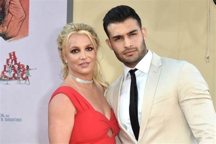 Who Is Fay Asghari? Everything To Know About Britney Spears Boyfriend Sam Asghari's Sister